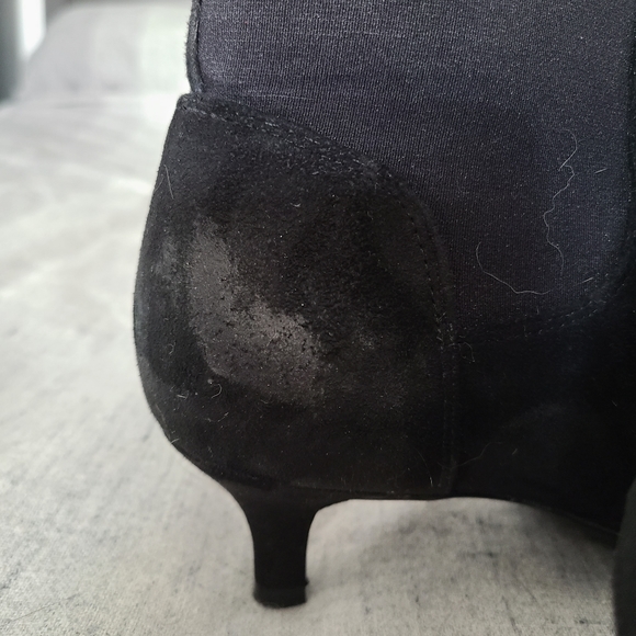 New Naturalizer suede kitten heel booties - Picture 4 of 6